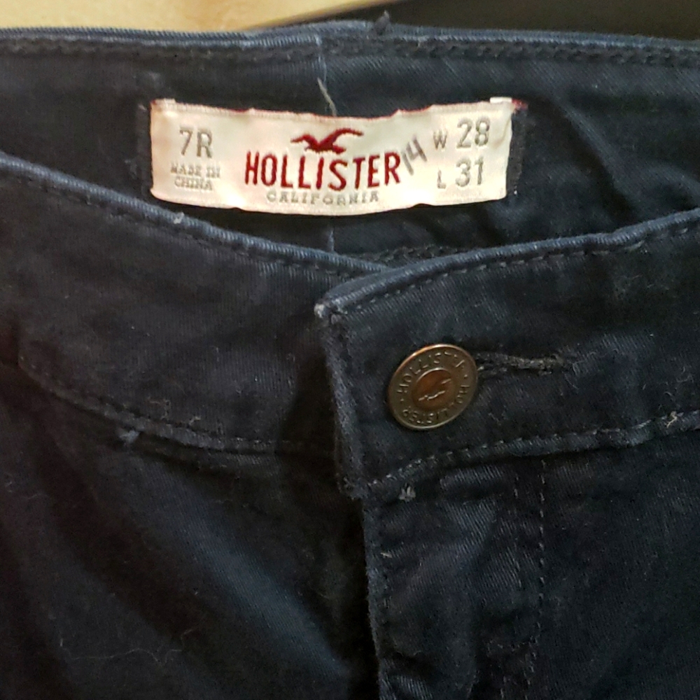 Hollister blue jeans sz 7R W28 L31 gently worn cou